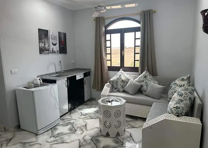 Elwazan Motel El Qoseir